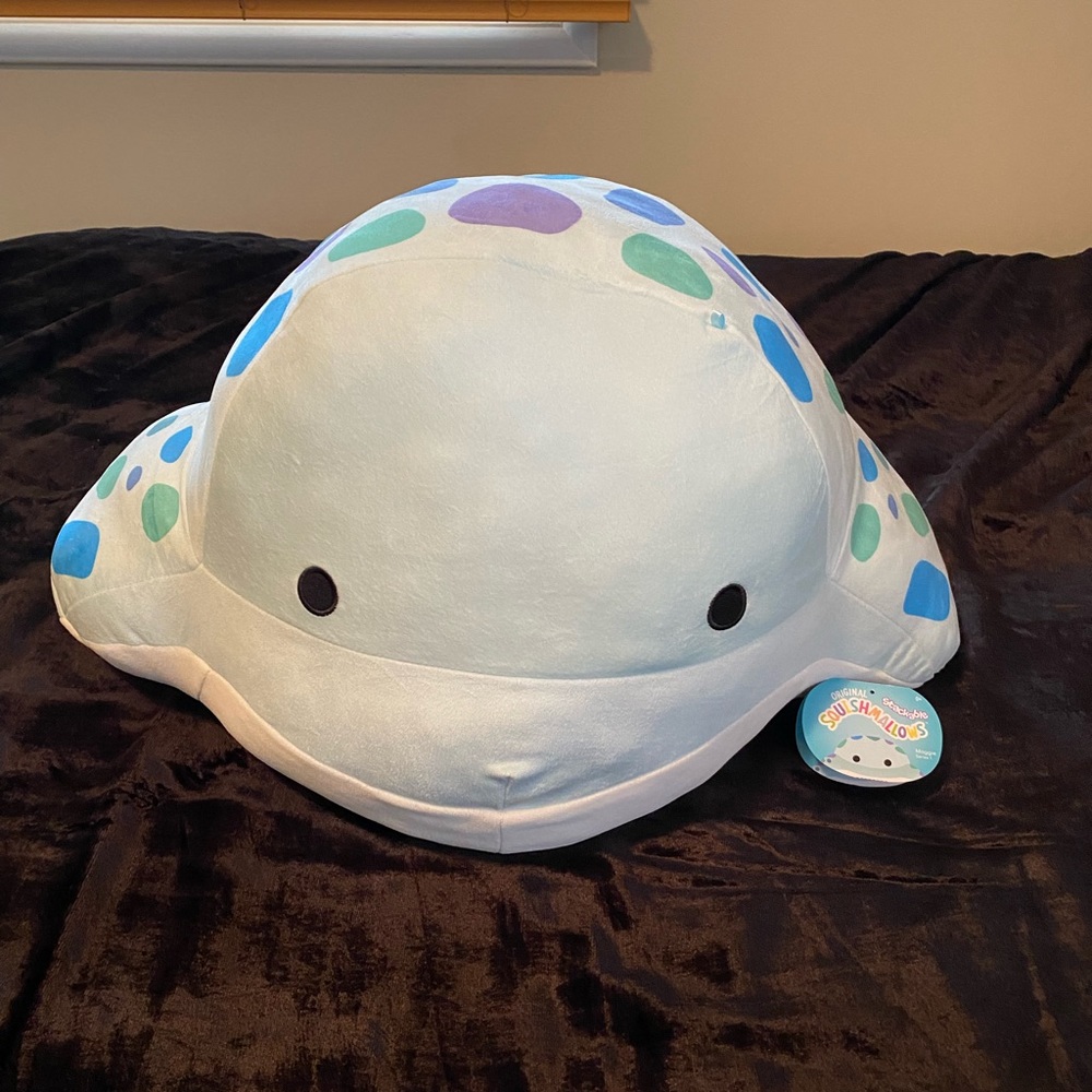 Maggie The Stingray 16” Squishmallow Stackable